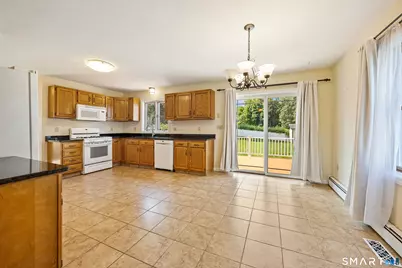 27 Randolph Street, Wallingford, CT 06492 - Photo 8