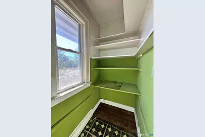 102 Rowe Avenue, Hartford, CT 06106 - Photo 14