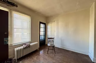 102 Rowe Ave, Hartford, CT 06106 - Photo 18