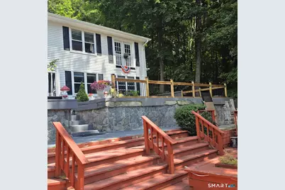 112 Woodbine Street #1st Fl., Naugatuck, CT 06770 - Photo 2