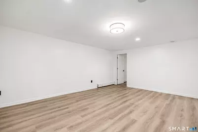 112 Woodbine Street #1st Fl., Naugatuck, CT 06770 - Photo 26