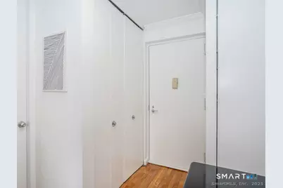 1 Gold Street #3D, Hartford, CT 06103 - Photo 14