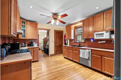 34 Glenwood Avenue, Stratford, CT 06614 - Photo 18