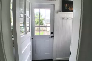 38 Francis Ave, Hamden, CT 06517 - Photo 14