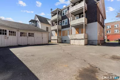 102 Rowe Avenue, Hartford, CT 06106 - Photo 22