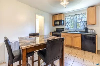 810 Huntington Turnpike, Bridgeport, CT 06610 - Photo 6