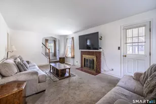 810 Huntington Turnpike, Bridgeport, CT 06610 - Photo 2