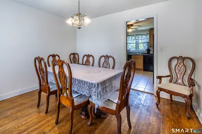 810 Huntington Turnpike, Bridgeport, CT 06610 - Photo 10