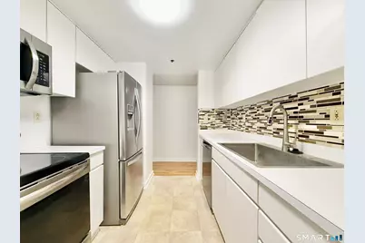 127 Greyrock Place #506, Stamford, CT 06901 - Photo 6