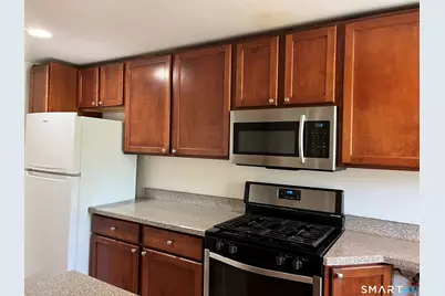 198 Seaton Road #4, Stamford, CT 06902 - Photo 6