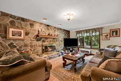 555 Davis Street, Watertown, CT 06779 - Photo 4