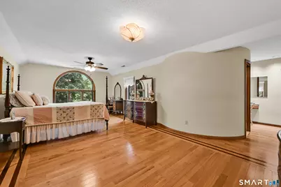 555 Davis Street, Watertown, CT 06779 - Photo 18
