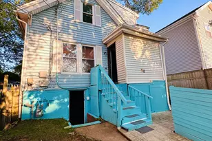 70 Adeline St, New Haven, CT 06519 - Photo 1