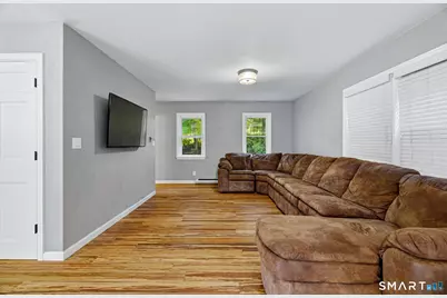 275 Norwich Avenue, Lebanon, CT 06249 - Photo 14