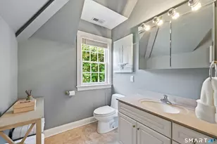 40 Purtill St, Glastonbury, CT 06073 - Photo 26