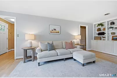 36 Miamis Road, West Hartford, CT 06117 - Photo 4