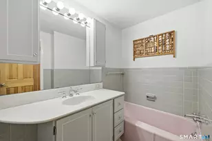 36 Miamis Rd, West Hartford, CT 06117 - Photo 26