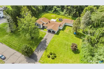 30 Rolling Hills Drive, Meriden, CT 06451 - Photo 2