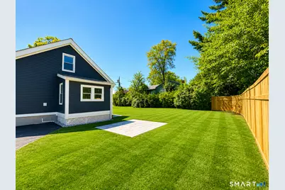 24 Bushnell Avenue, Newington, CT 06111 - Photo 6