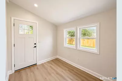 24 Bushnell Avenue, Newington, CT 06111 - Photo 12