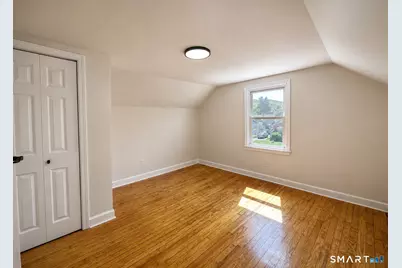 24 Bushnell Avenue, Newington, CT 06111 - Photo 20