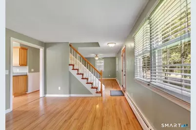 7 Reservoir Road, Middletown, CT 06457 - Photo 6