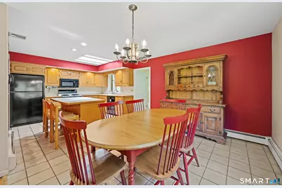 95 Pemberton Drive, Trumbull, CT 06611 - Photo 10