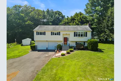 95 Pemberton Drive, Trumbull, CT 06611 - Photo 1