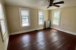 240 Crystal Ave, New London, CT 06320 - Photo 16