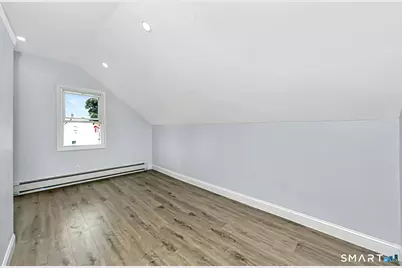463 Wilmot Avenue #3, Bridgeport, CT 06607 - Photo 6