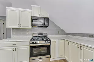463 Wilmot Ave, Bridgeport, CT 06607 - Photo 2