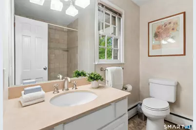 69 Brookhollow Lane, Stamford, CT 06902 - Photo 26