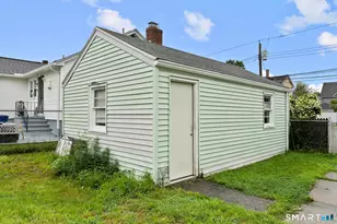 620 Granfield Ave, Bridgeport, CT 06610 - Photo 34
