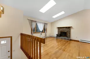 33 Medford St, Bristol, CT 06010 - Photo 10