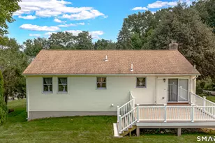 33 Medford St, Bristol, CT 06010 - Photo 6