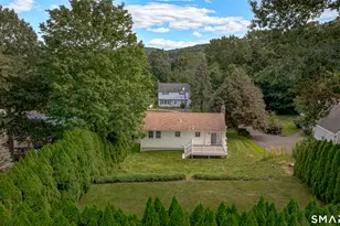 33 Medford St, Bristol, CT 06010 - Photo 4