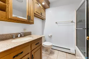 33 Medford St, Bristol, CT 06010 - Photo 22