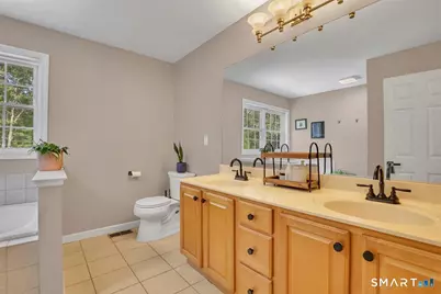 18 Jacob Lane, Killingworth, CT 06419 - Photo 24