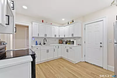 36 Brookline Avenue, Bloomfield, CT 06002 - Photo 16