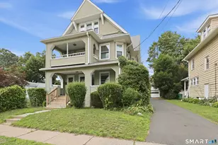 36 Brookline Ave, Bloomfield, CT 06002 - Photo 2