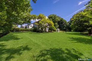 12 Roosevelt Rd, Westport, CT 06880 - Photo 4