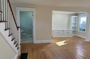 111 Russell St, Hamden, CT 06517 - Photo 6