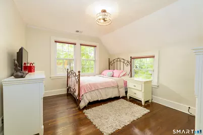 110 Foxcroft Road, West Hartford, CT 06119 - Photo 24