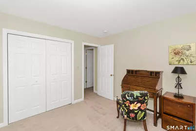 31 Broadleaf Circle, Suffield, CT 06093 - Photo 12