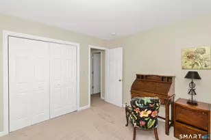 31 Broadleaf Cir, Suffield, CT 06093 - Photo 12
