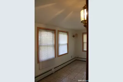111 Bond Street, Hartford, CT 06114 - Photo 14