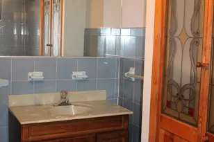 111 Bond St, Hartford, CT 06114 - Photo 32