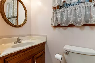 115 Brandegee Ln, Berlin, CT 06037 - Photo 16