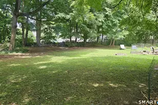 59 Springwood Dr, Trumbull, CT 06611 - Photo 22