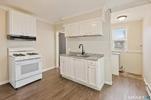 88 James St, Torrington, CT 06790 - Photo 14